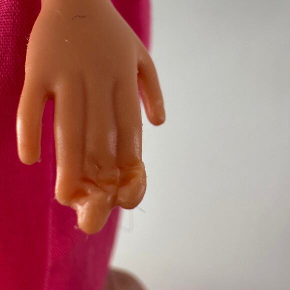 Vintage Mattel Barbie Brunette Doll Floral Top Pink Pants Outfit - Picture 5 of 10